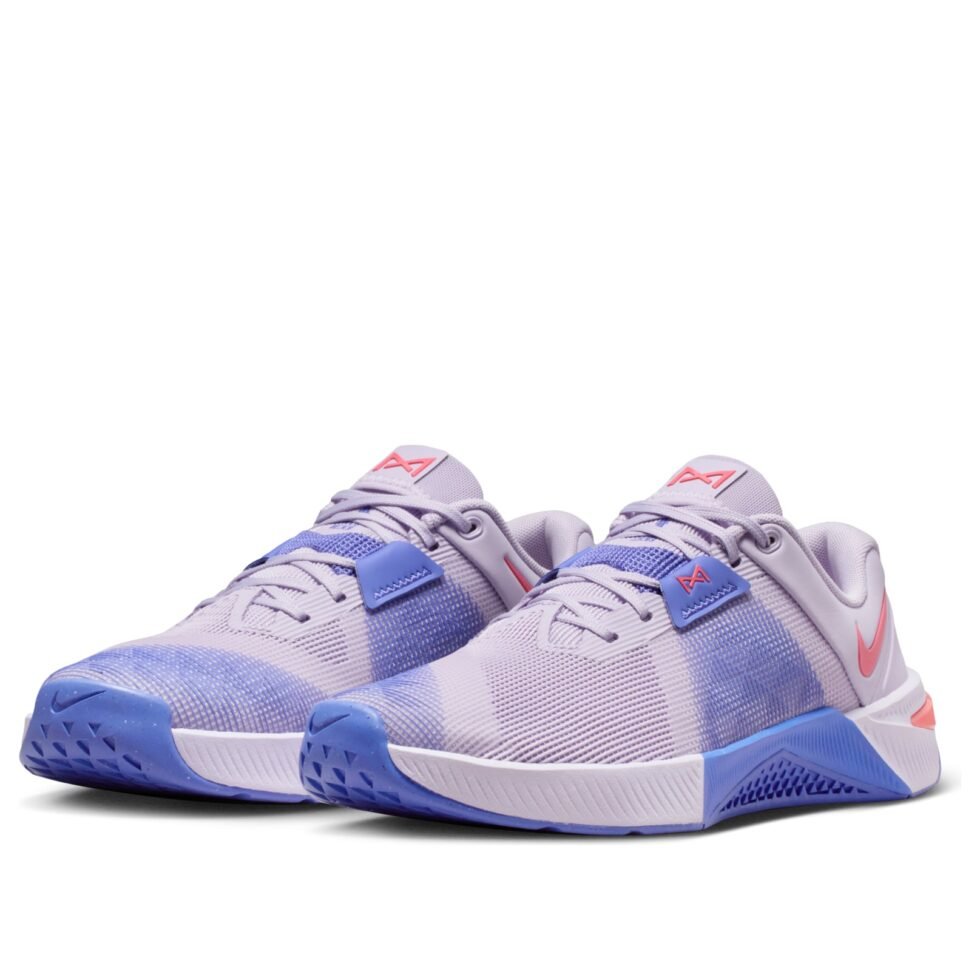 (WMNS) Nike Metcon 10 'Violet Mist Sapphire Coral' HQ2620-501 - Image 4