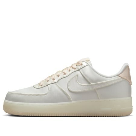 (WMNS) Nike Air Force 1 '07 LV8 'Sail Barely Orange' HQ3762-133