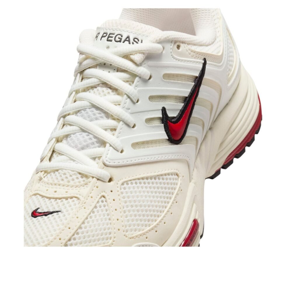 (WMNS) Nike Air Zoom Pegasus 2005 'White Coconut Milk Red' HQ5718-101 - Image 7