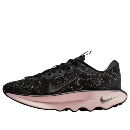 (WMNS) Nike Motiva SE 'Black Silt Red' HV2023-001