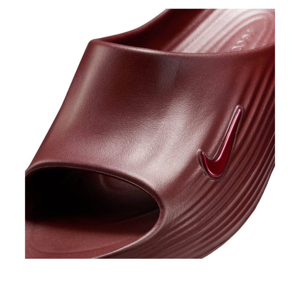 Nike ReactX Rejuven8 Slides 'Team Red' HV4479-600 - Image 5