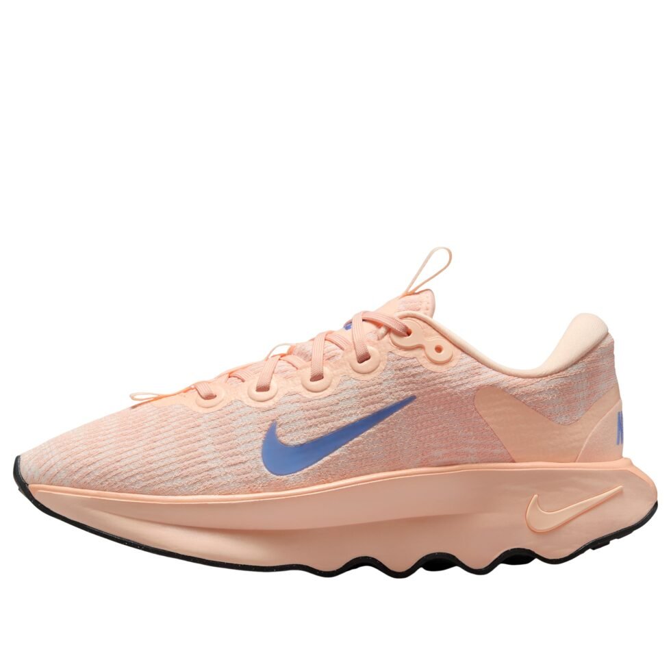(WMNS) Nike Motiva SE 'Crimson Tint Royal Pulse'  IB8146-899
