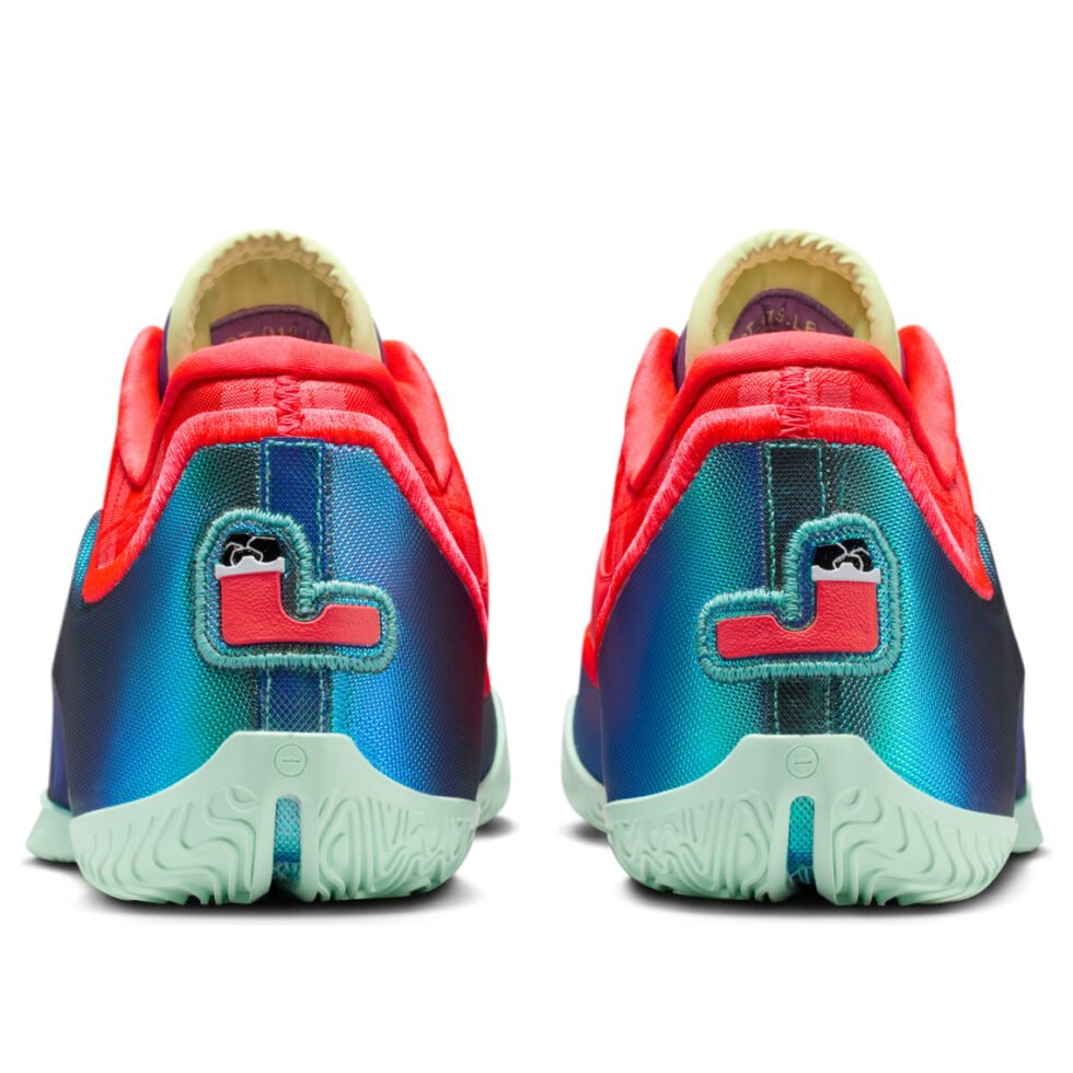Nike LeBron 23 EP Solid Outsole 'Stocking Stuffer' IH1514-600 - Image 3
