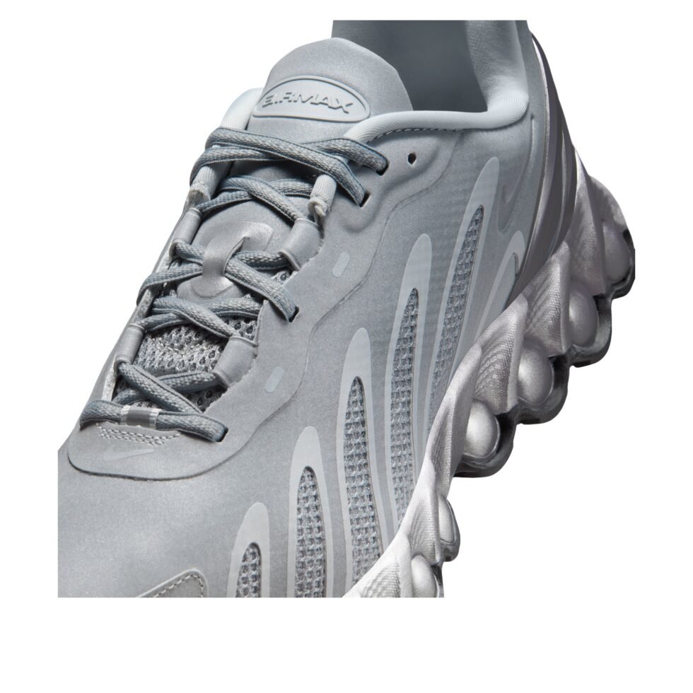 Nike Air Max Dn8 'Metallic Silver Black' IM0700-001 - Image 5
