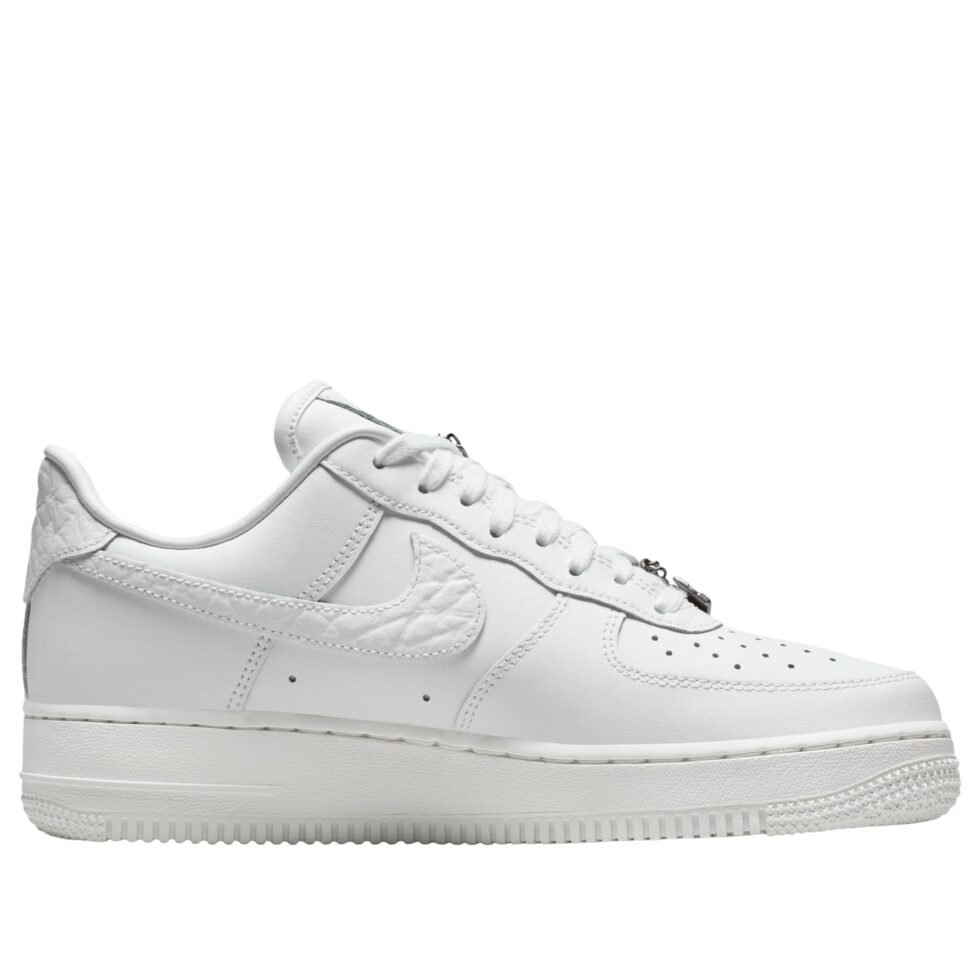 (WMNS) Nike Air Force 1 '07 Low 'Summit White White Metallic Silver' IM6485-121 - Image 6