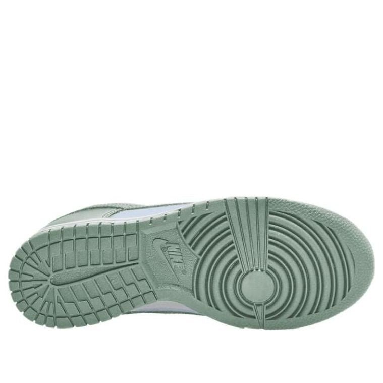 (WMNS) Nike Dunk Low 'Mint Green Steam White' IM6572-002 - Image 3