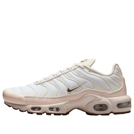 (WMNS) Nike Air Max Plus SE 'Light Orewood Brown Metallic Silver White' IO0657-100