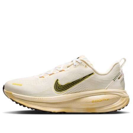 (WMNS) Nike Air Zoom Vomero 18 'Ivory White Coconut Milk Sunset Pink' IQ1155-101