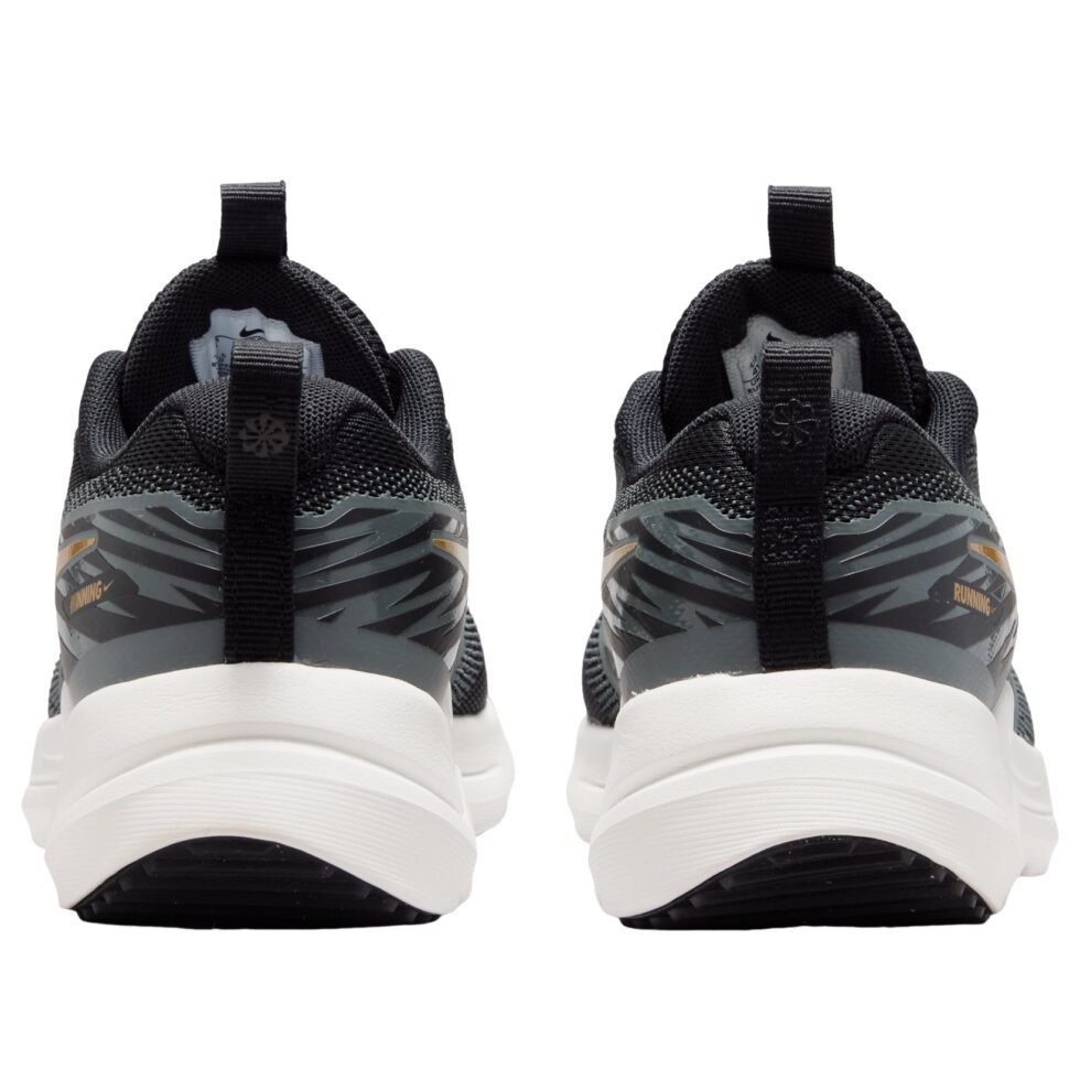 (GS) Nike Cosmic Runner 'Black Smoke Grey' IR0725-001 - Image 4