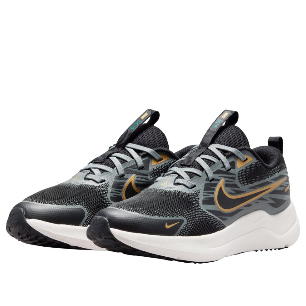 (GS) Nike Cosmic Runner 'Black Smoke Grey' IR0725-001 - Image 5