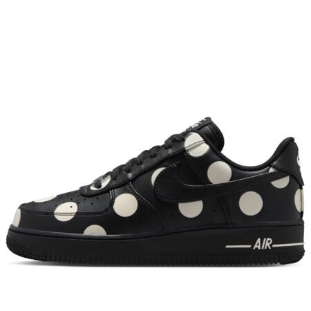 (WMNS) Nike Air Force 1 '07 'Black Sail IR8647-001
