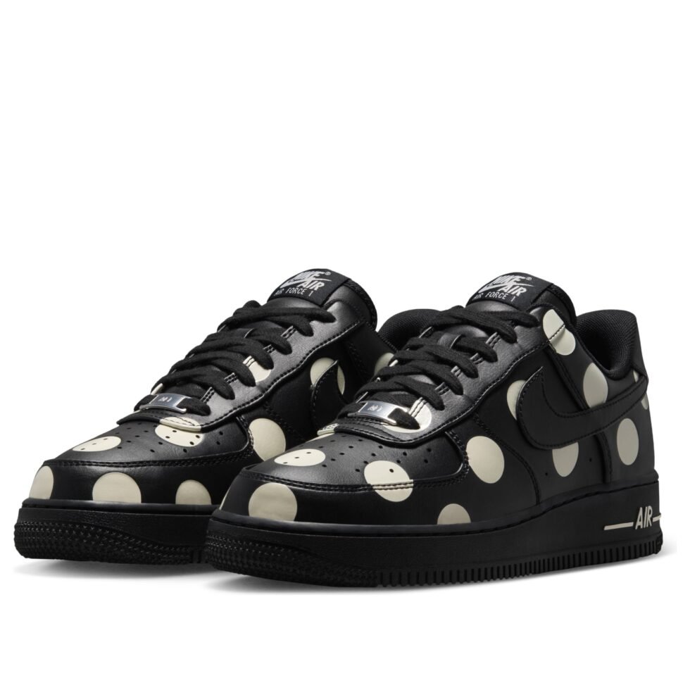 (WMNS) Nike Air Force 1 '07 'Black Sail IR8647-001 - Image 5