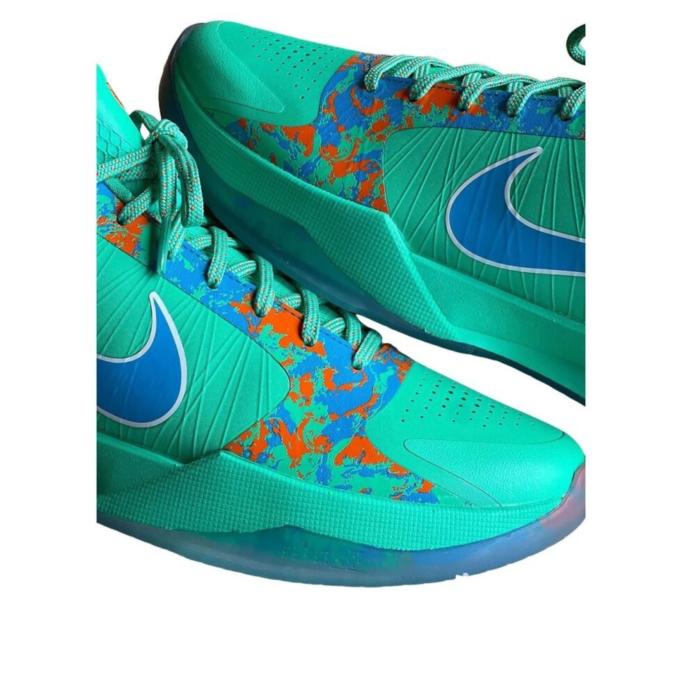 Nike x Jalen Brunson Kobe 5 Protro 'NY vs. NY' IX1200-300 - Image 7