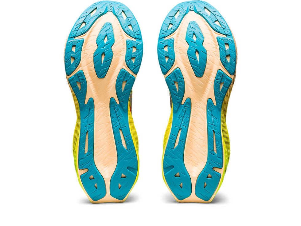 (WMNS) ASICS Novablast 3 Lite-Show 'Geometric Origami' 1012B497-300 - Image 4