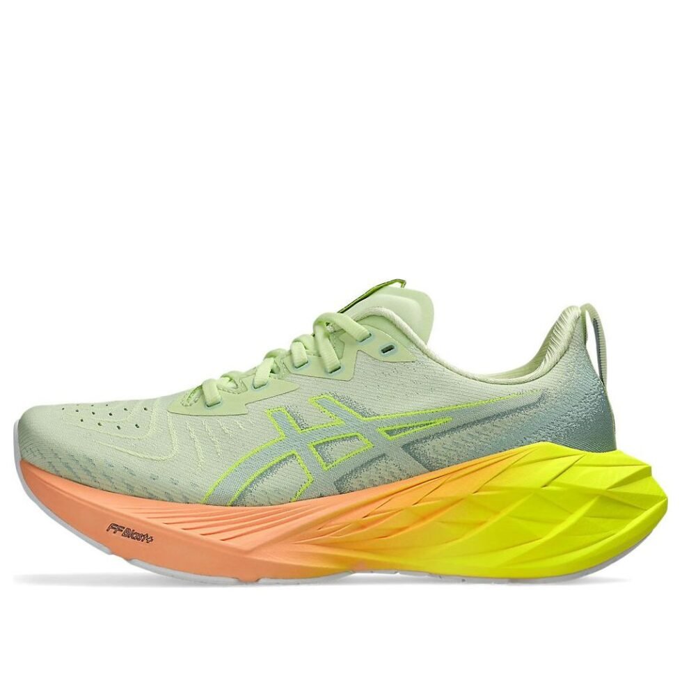 (WMNS) ASICS Novablast 4 'Paris' 1012B751-750