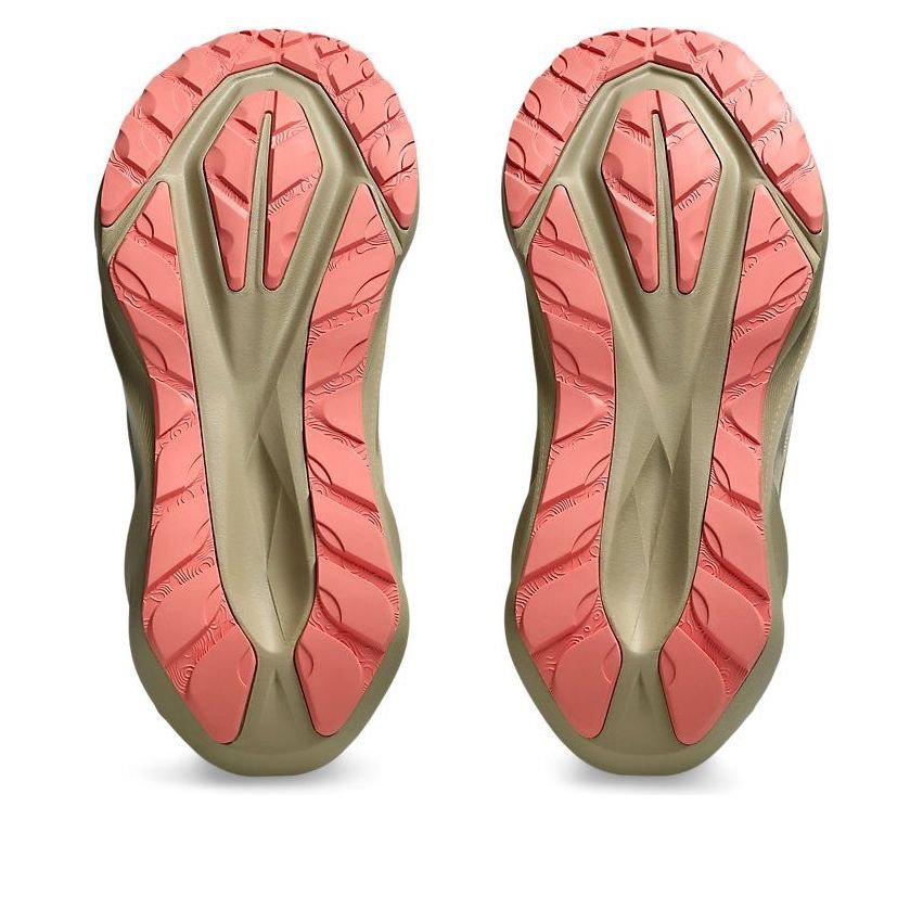 (WMNS) ASICS Novablast 5 TR 'Nature Bathing Guava' 1012B809-700 - Image 7