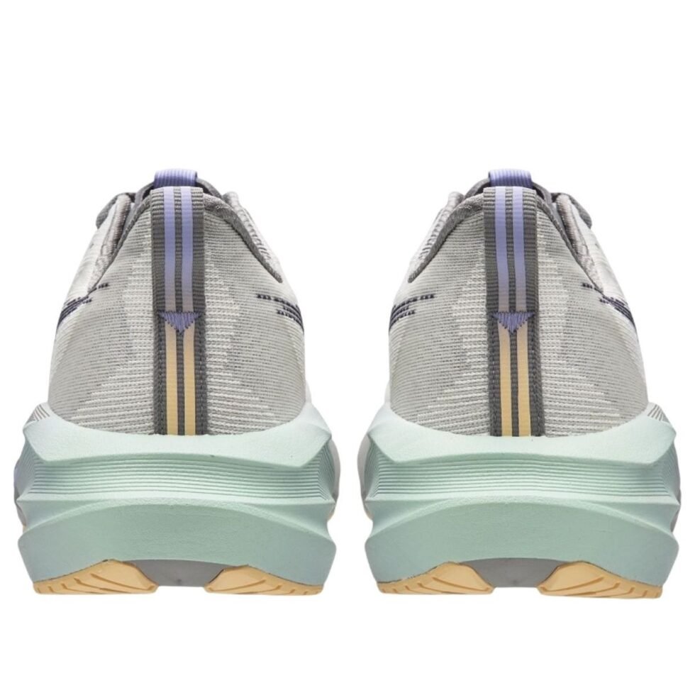 (WMNS) ASICS Novablast 5 CP 'Dawn Pack' 1012B946-100 - Image 4