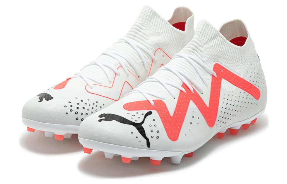 PUMA Future Match MG 'White Black Fire Orchid' 107373-01 - Image 2