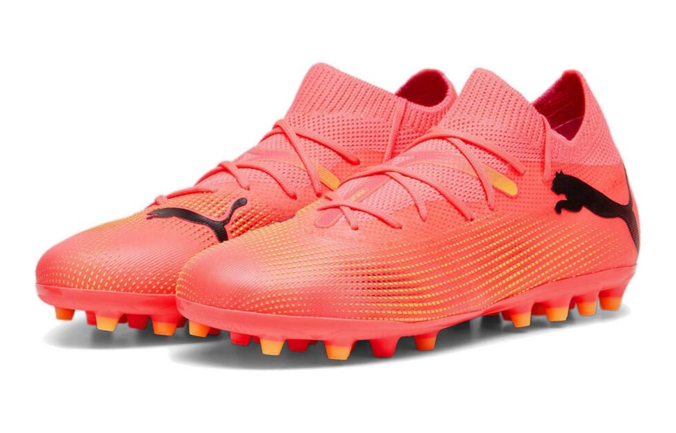 (GS) PUMA Future 7 Match MG Soccer Sneakers 'Pink' 107730-03 - Image 3