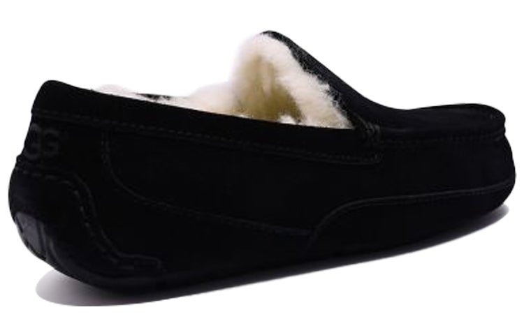 UGG Ascot 'Black' 1101110-BLK - Image 4