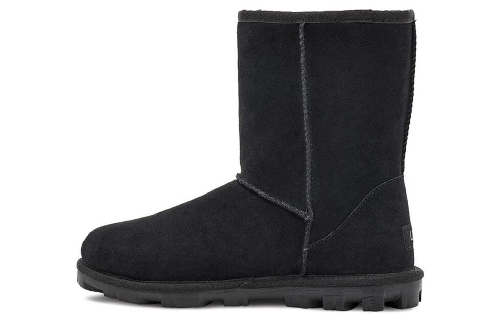 (WMNS) UGG Essential Short II 'Black' 1115032-BLK - Image 2
