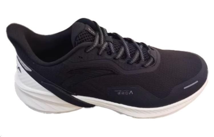 ANTA The Sting 4 'Black White' 112335520S-1 - Image 2