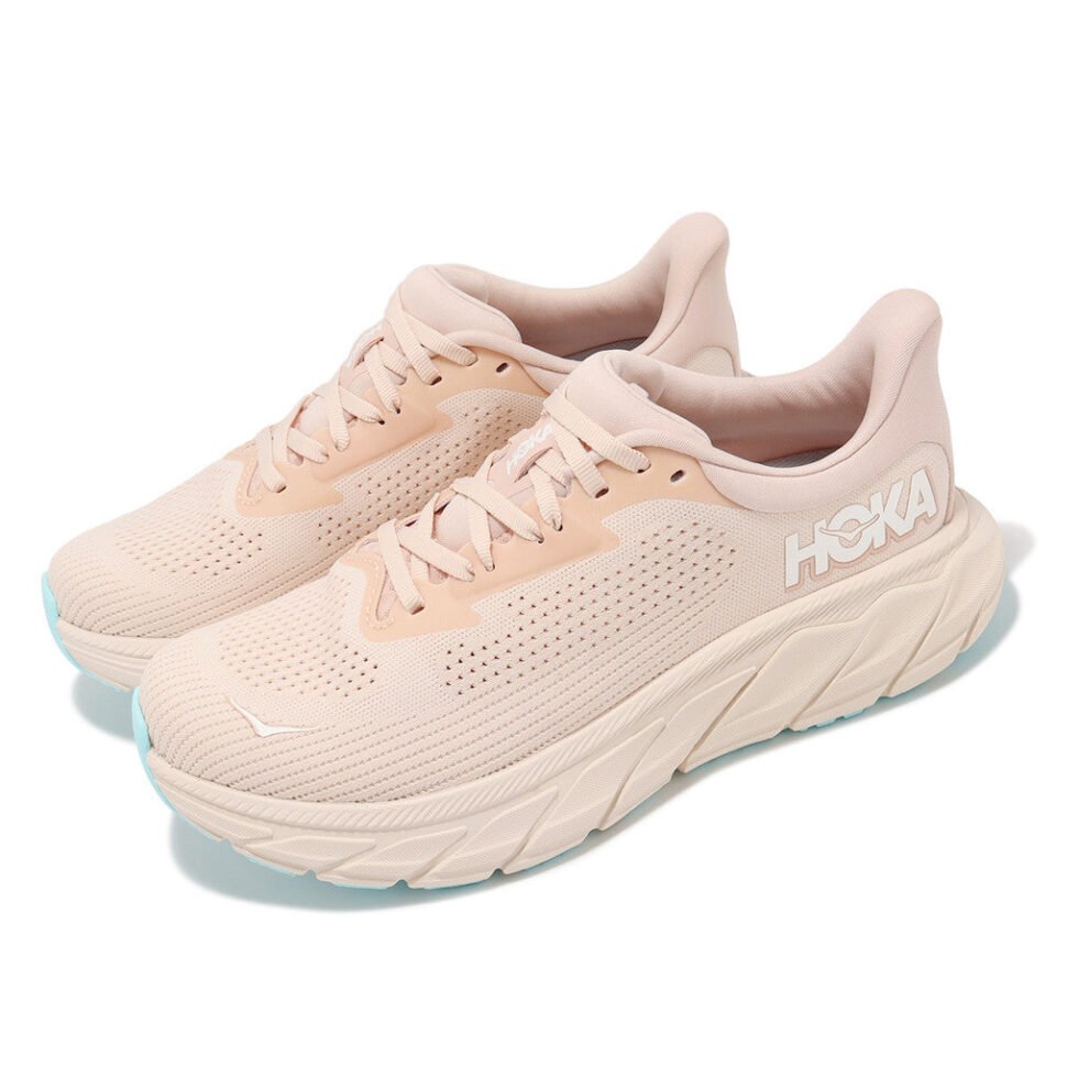 (WMNS) HOKA ONE ONE Arahi 7 Wide 'Vanilla Cream' 1147890-VRM - Image 3