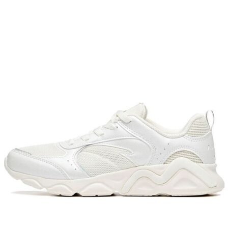 (WMNS) ANTA Running Series Sneakers 'White' 122015570-4