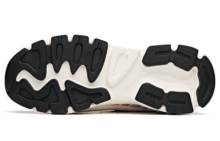 (WMNS) ANTA Millennium Glacier 'White Black Green' 122028899-1 - Image 6