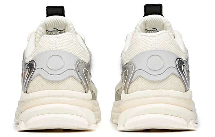 (WMNS) ANTA Life Series Low-Top 'Fashion Trend Silver Grey' 122038899-1 - Image 4