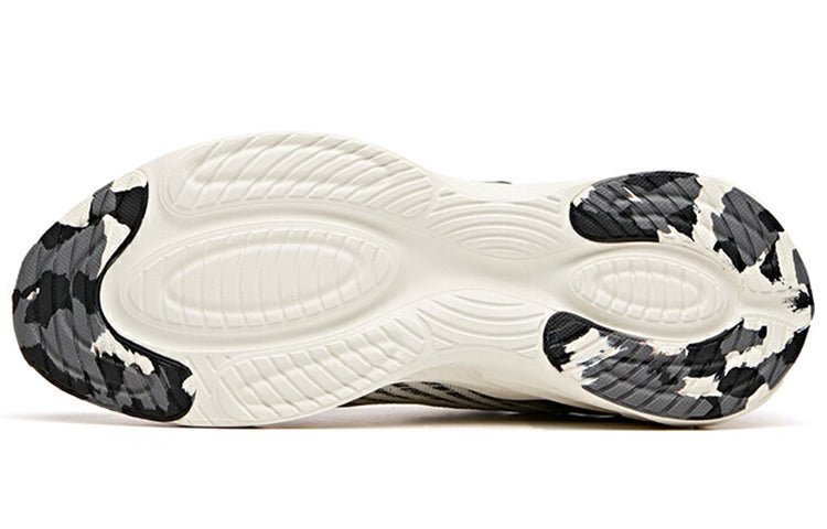 (WMNS) ANTA Edge 2 'White Black' 122045587-7 - Image 5