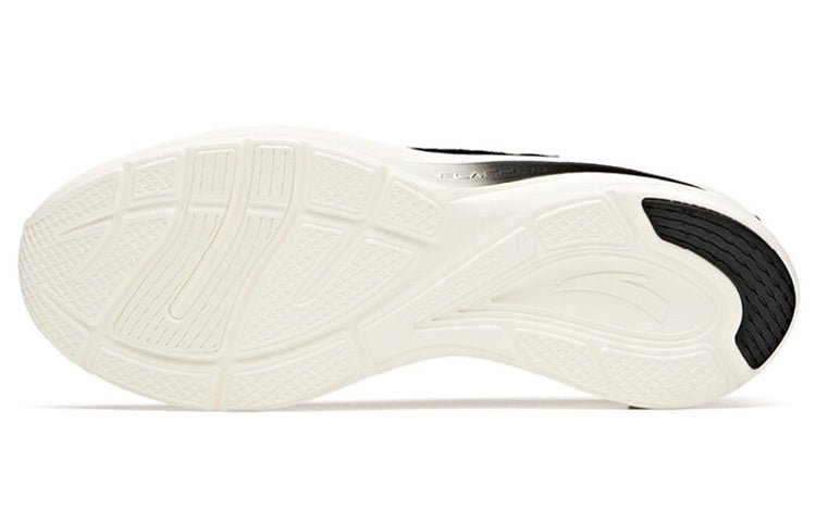 (WMNS) ANTA Hydrogen Run 3 Low 'Black White' 122125540-7 - Image 5