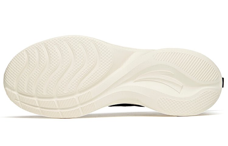 (WMNS) ANTA Hydrogen Run 1 'Black White' 122125570-1 - Image 5
