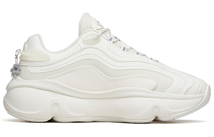(WMNS) ANTA Life Series Sneakers 'Thick Sole Silver White' 122148895R-1 - Image 2