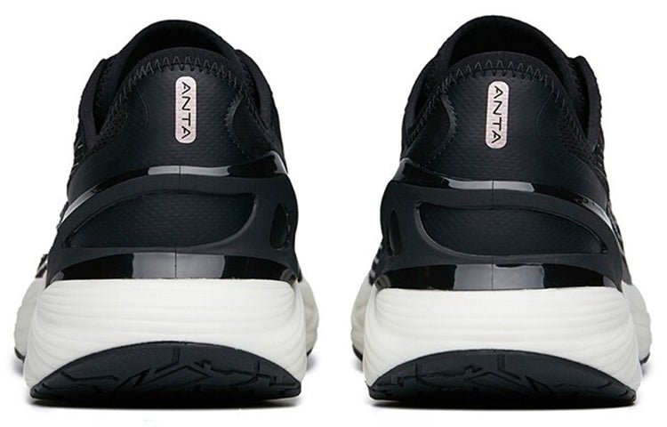 (WMNS) ANTA Chuang 2 'Black White' 122215586-1 - Image 4