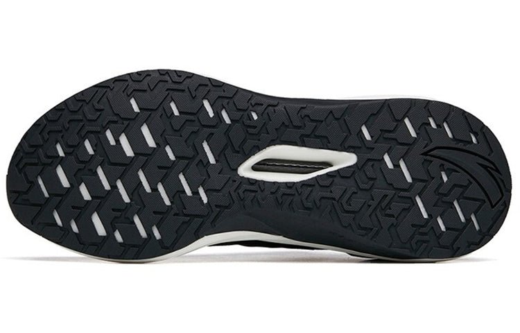 (WMNS) ANTA Chuang 2 'Black White' 122215586-1 - Image 5