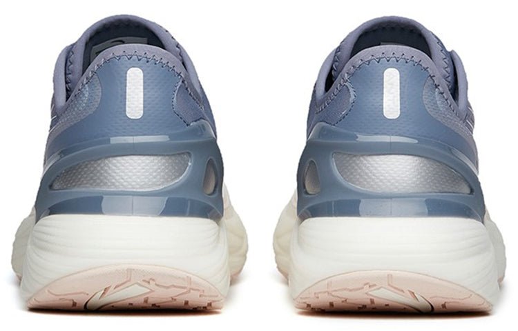(WMNS) ANTA Chuang 2.0 'White Cool Grey' 122215586-9 - Image 4