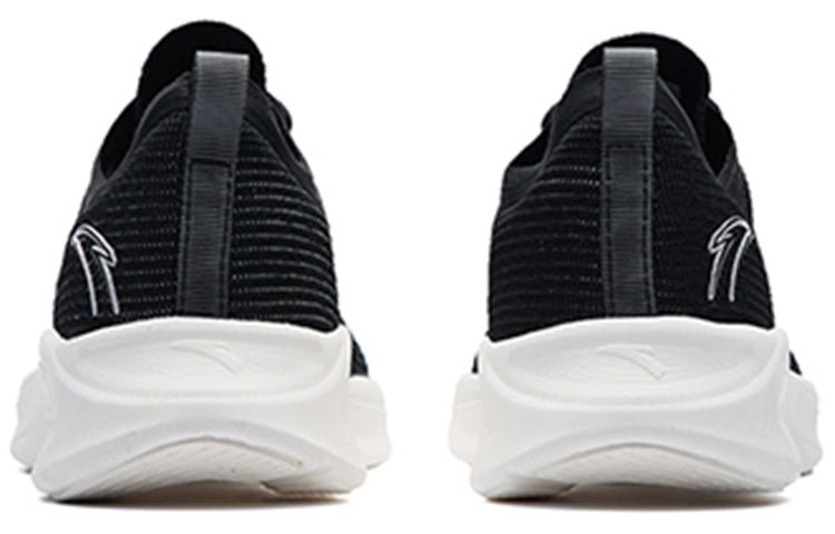 (WMNS) ANTA Hydrogen Run 3 Low 'Black Silver White' 122225540-5 - Image 5