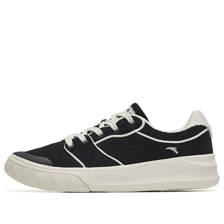(WMNS) ANTA Classic Low 'Black Grey' 122248068-1