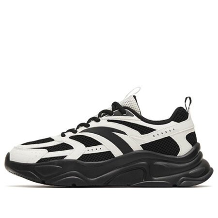 (WMNS) ANTA Life Series Lightweight Casual Sneakers 'Black White' 122258891-3