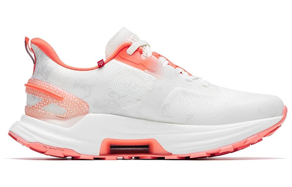 (WMNS) ANTA Chuang 3 'White Red' 122315580-19 - Image 2