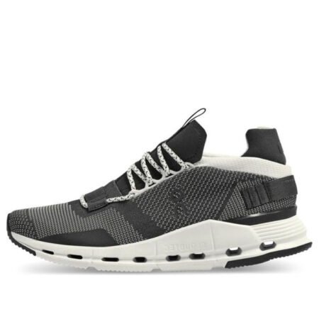 (WMNS) On Running Cloudnova 'Black White' 26.99677