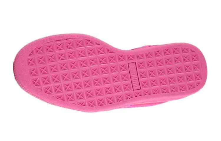(GS) PUMA Suede Classic Badge 'Shocking Pink' 362951-05 - Image 5