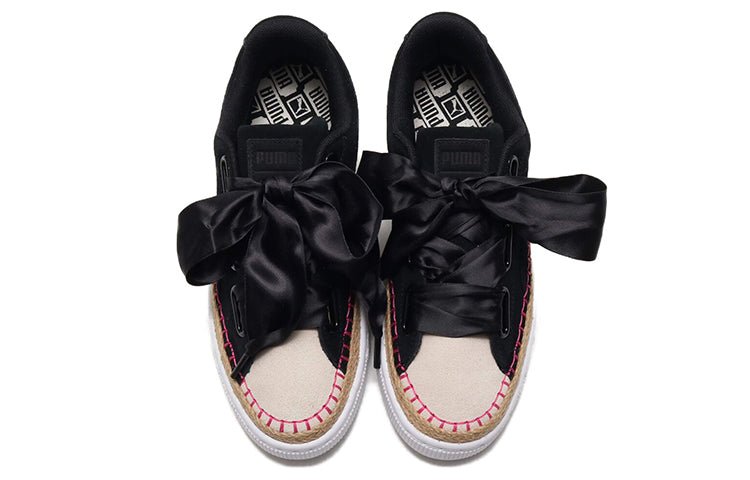 (WMNS) PUMA Suede Heart Sneakerdrille Ribbon Black/Pink 369237-01 - Image 3