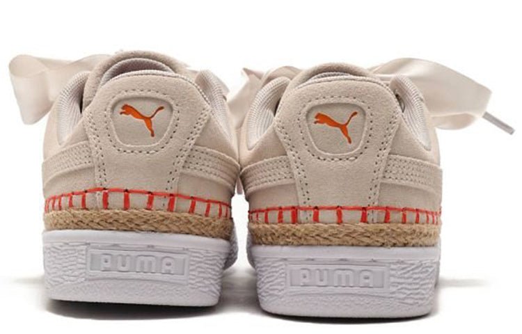 (WMNS) PUMA Suede Heart Sneakerdrille 369237-02 - Image 4