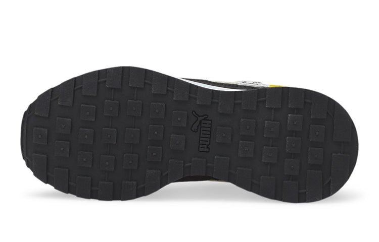 (GS) PUMA Peanuts x Graviton 'Snoopy' 380939-01 - Image 5