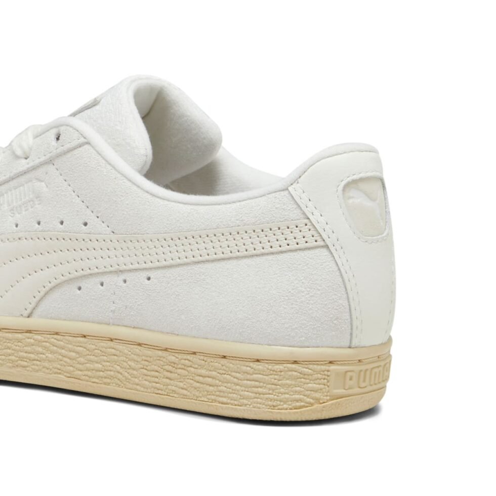 (WMNS) PUMA Suede Classic Selflove 'White' 393031-01 - Image 4