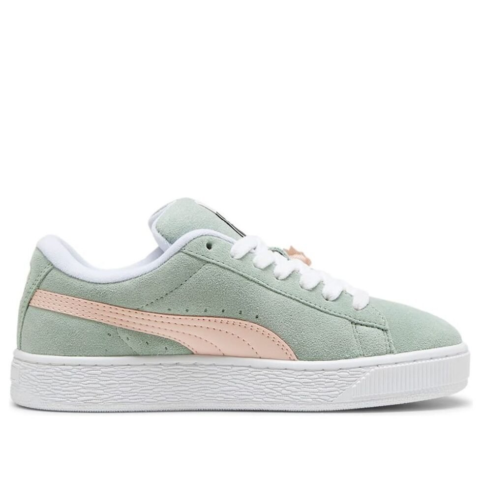 (WMNS) PUMA Suede XL 'Merry X-Mas' 398311-01 - Image 2