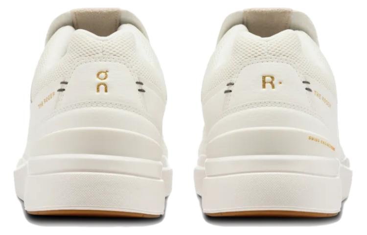 On Running THE ROGER Centre Court 'White Gum' 3MD11270228 - Image 4