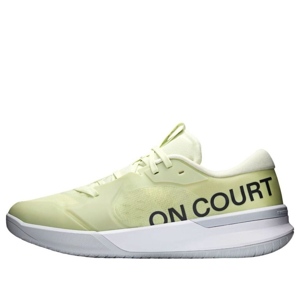 On Running The Roger Pro 3 'Linen Lime' 3MG10364744